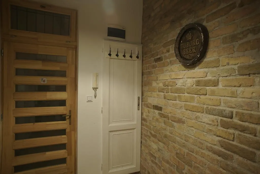 Quiet And Central 2 Bedrooms 2 Bathrooms Apartment In The Heart Of Budapest