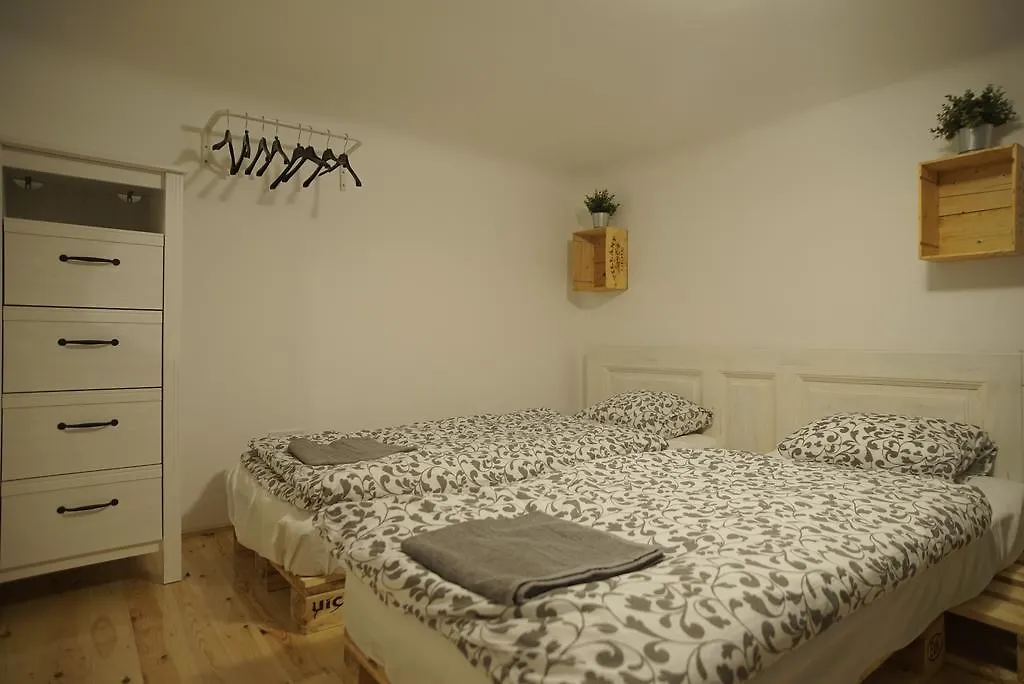 Quiet And Central 2 Bedrooms 2 Bathrooms Apartment In The Heart Of Budapest