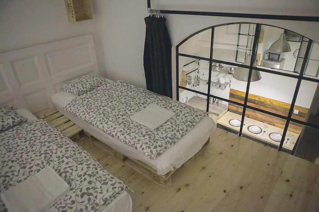 Top Location 2 Bedrooms - 2 Bathrooms Budapešť 0*,
